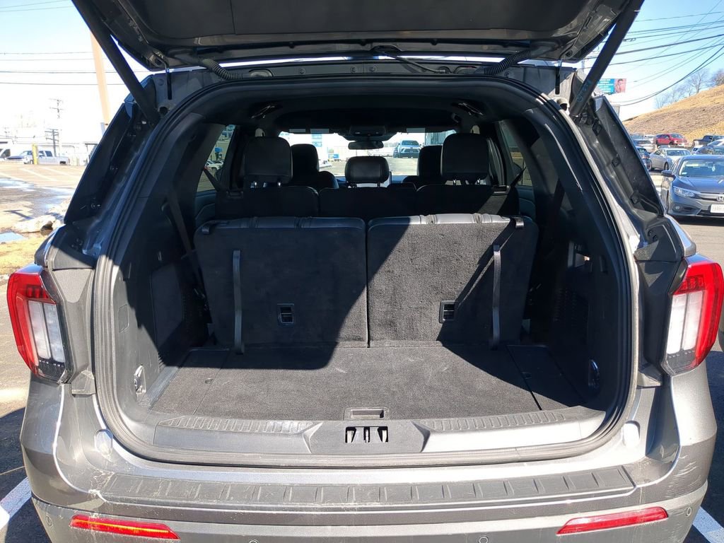 Used 2025 Ford Explorer ST-Line w/ ST-Line Street Pack image 29