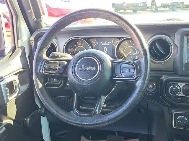 Used 2022 Jeep Gladiator Sport image 18