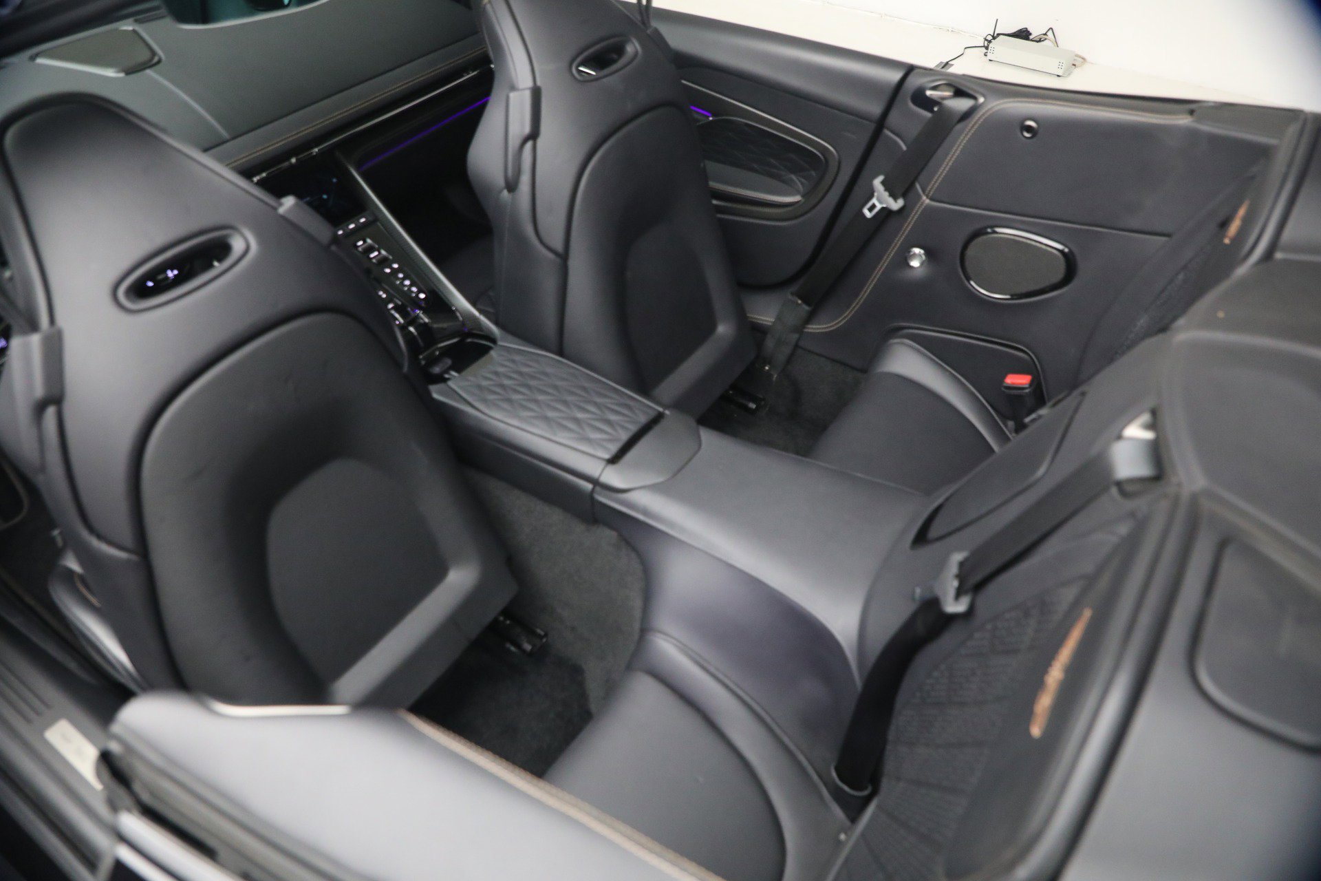 Used 2024 Aston Martin DB12 Convertible RWD image 32