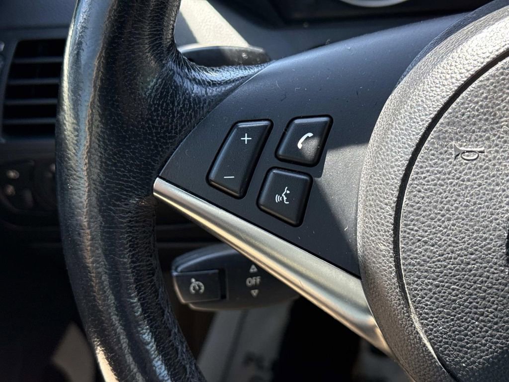 Used 2007 BMW 650i Convertible RWD image 12