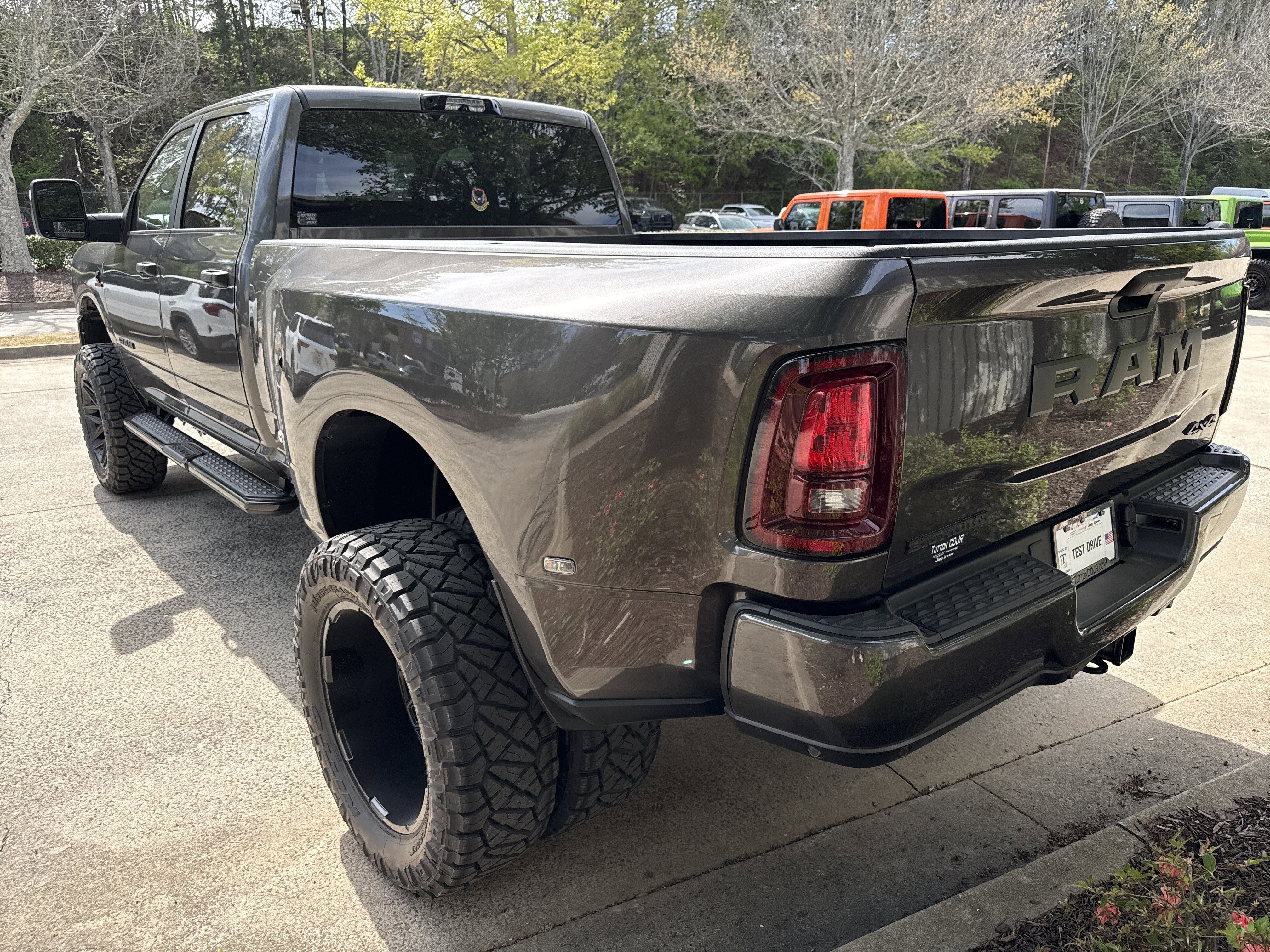 New 2026 RAM 3500 Big Horn AWD/4WD image 5