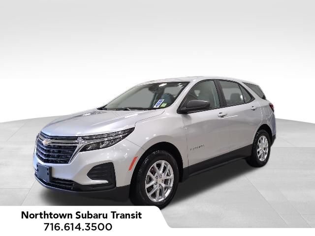 Used 2022 Chevrolet Equinox LS FWD image 1