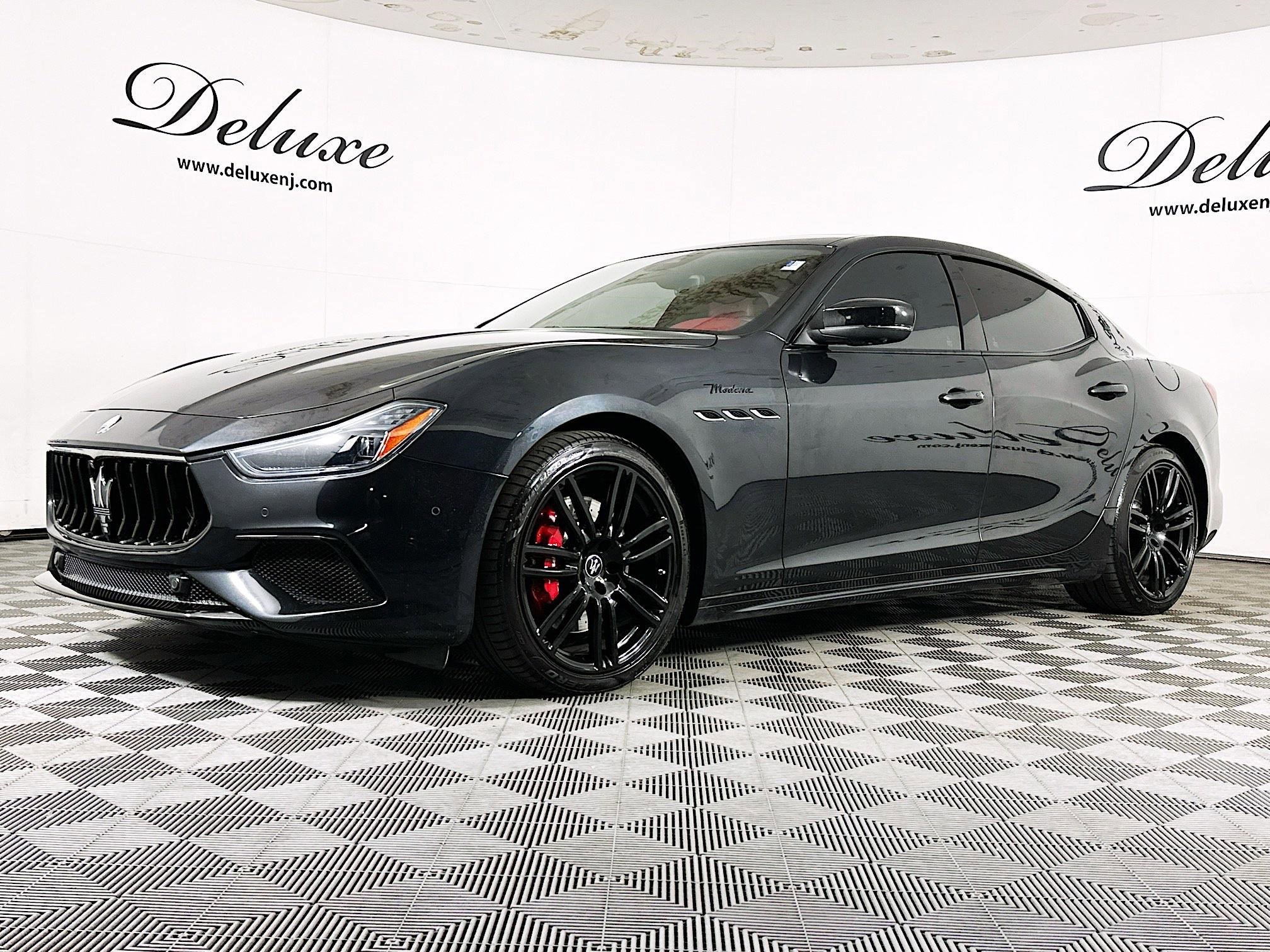 Used 2023 Maserati Ghibli Modena Q4 AWD/4WD image 3