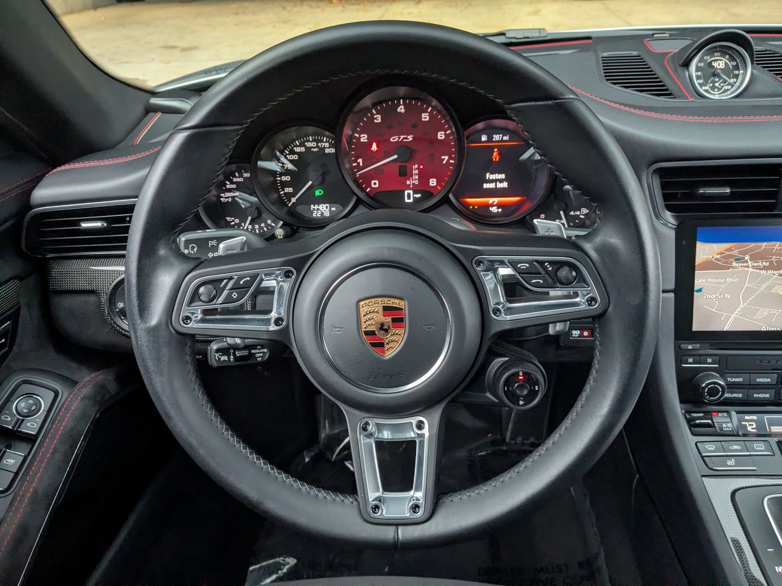 Used 2018 Porsche 911 Targa 4 GTS image 17