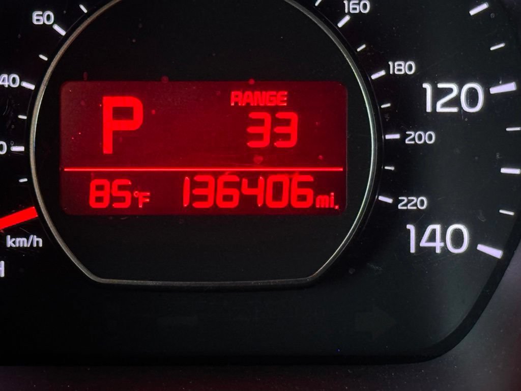 Used 2019 Kia Soul + FWD image 5