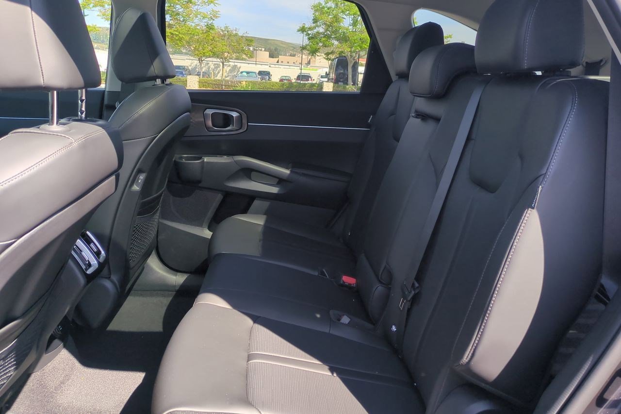 New 2026 Kia Sorento S FWD image 21