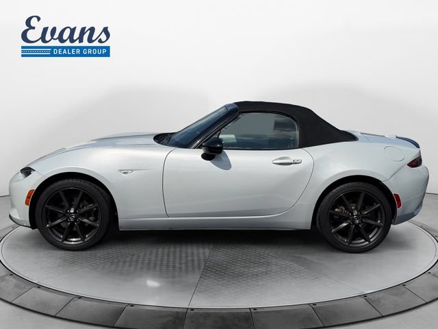 Used 2016 MAZDA MX-5 Miata Club RWD image 3