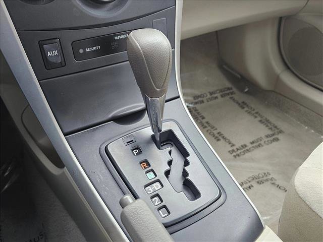 Used 2009 Toyota Corolla LE w/ All Weather Guard Pkg image 24