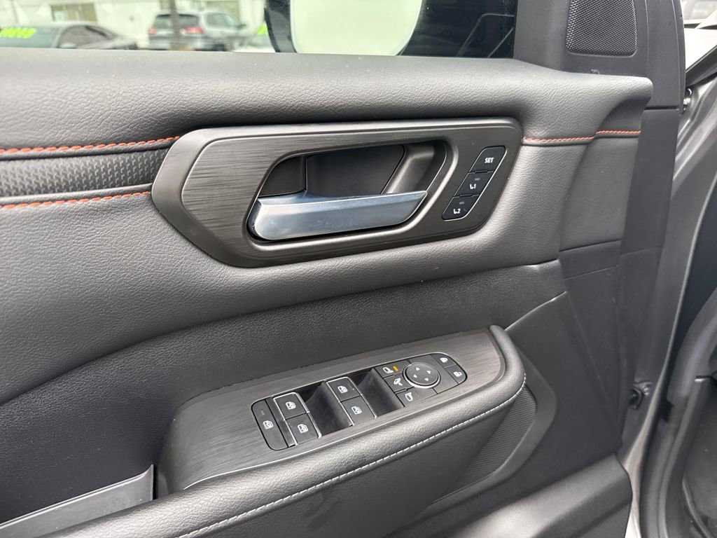 Used 2025 Nissan Armada PRO-4X image 20