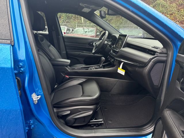 New 2026 Jeep Compass Latitude image 9