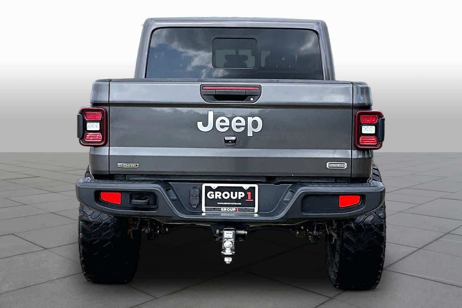 Used 2021 Jeep Gladiator Overland AWD/4WD image 5