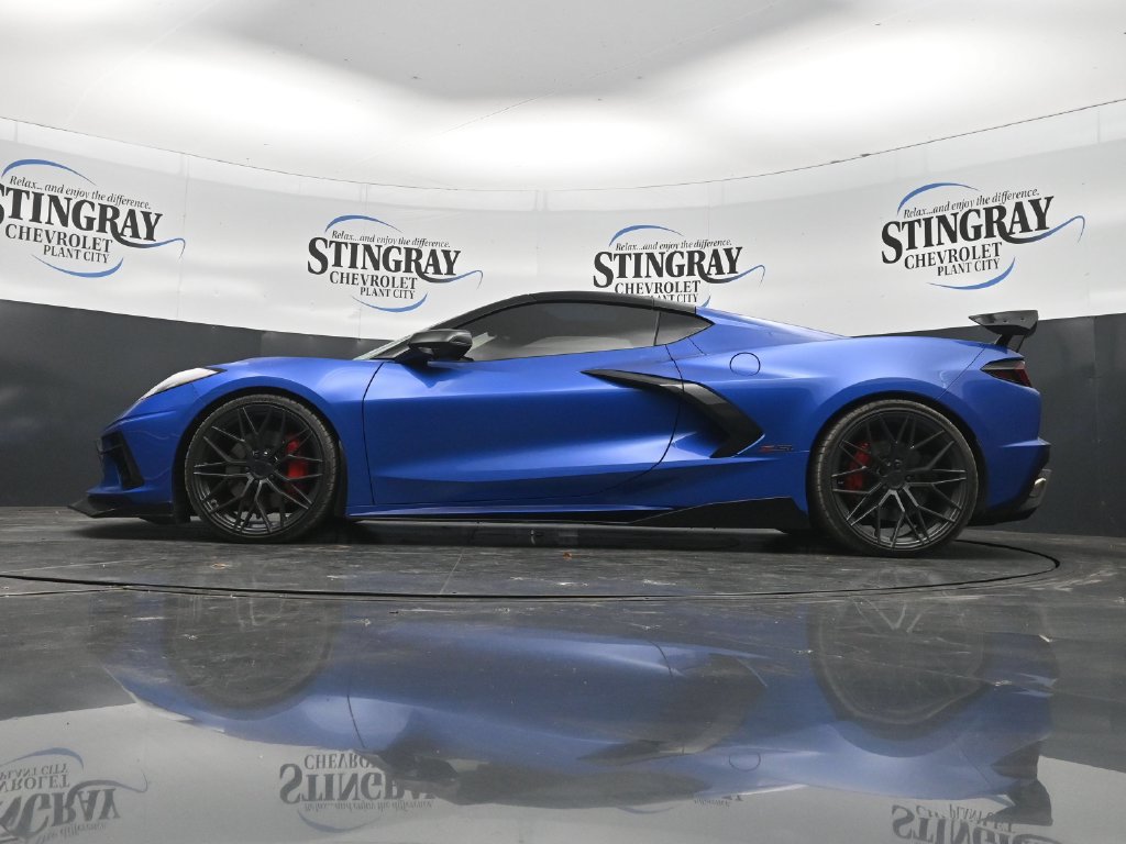 Used 2022 Chevrolet Corvette Stingray Preferred Cpe w/ Z51 Performance Package RWD image 29
