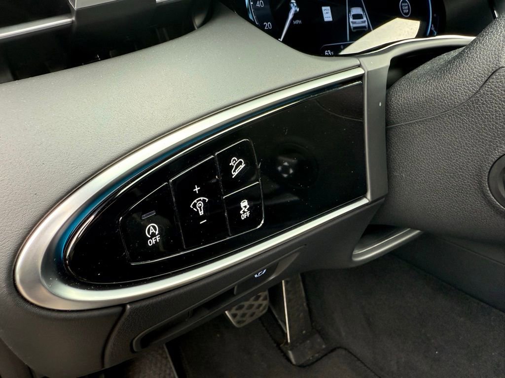 Certified 2025 Genesis GV70 3.5T Sport w/ Sport Prestige Package image 24