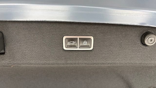 Used 2024 Hyundai Ioniq 6 SEL AWD/4WD image 5