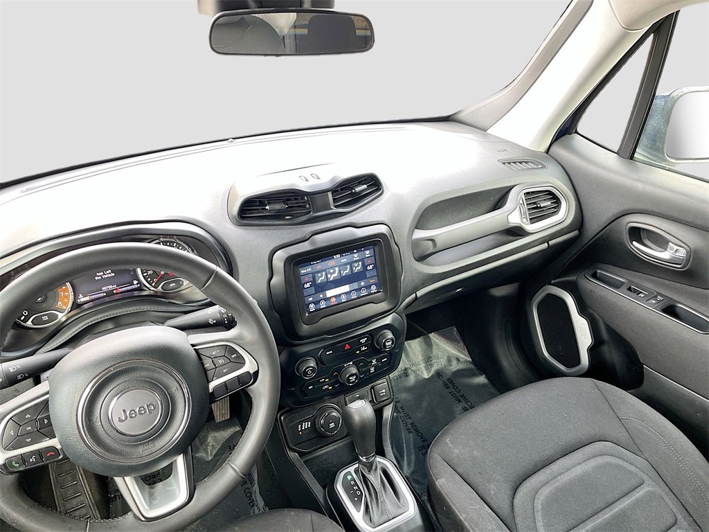 Used 2021 Jeep Renegade Latitude image 24