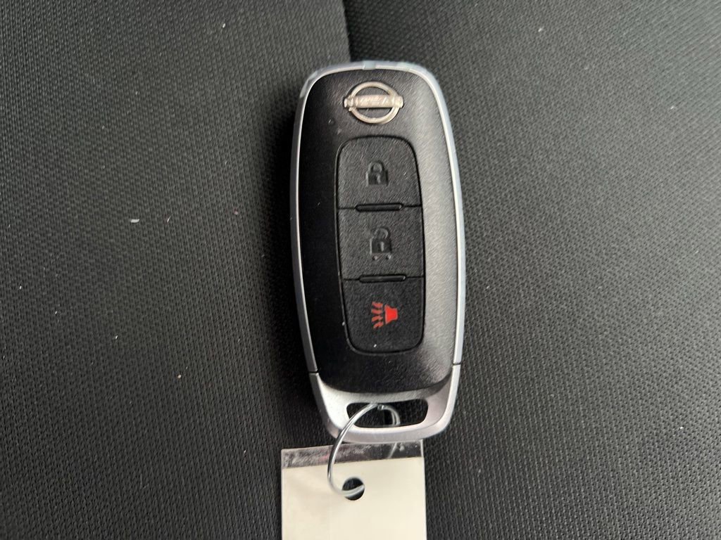 Certified 2023 Nissan Rogue S image 26