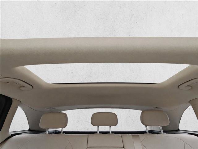 Used 2022 Mercedes-Benz GLC 300 image 9