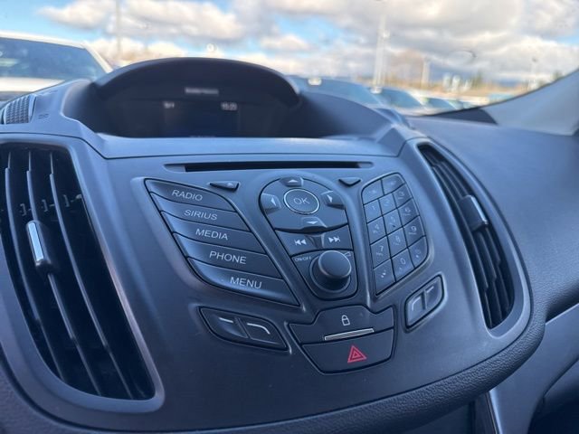 Used 2015 Ford Escape SE image 28
