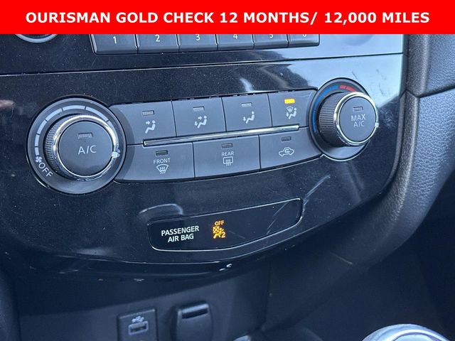 Used 2017 Nissan Rogue S image 22