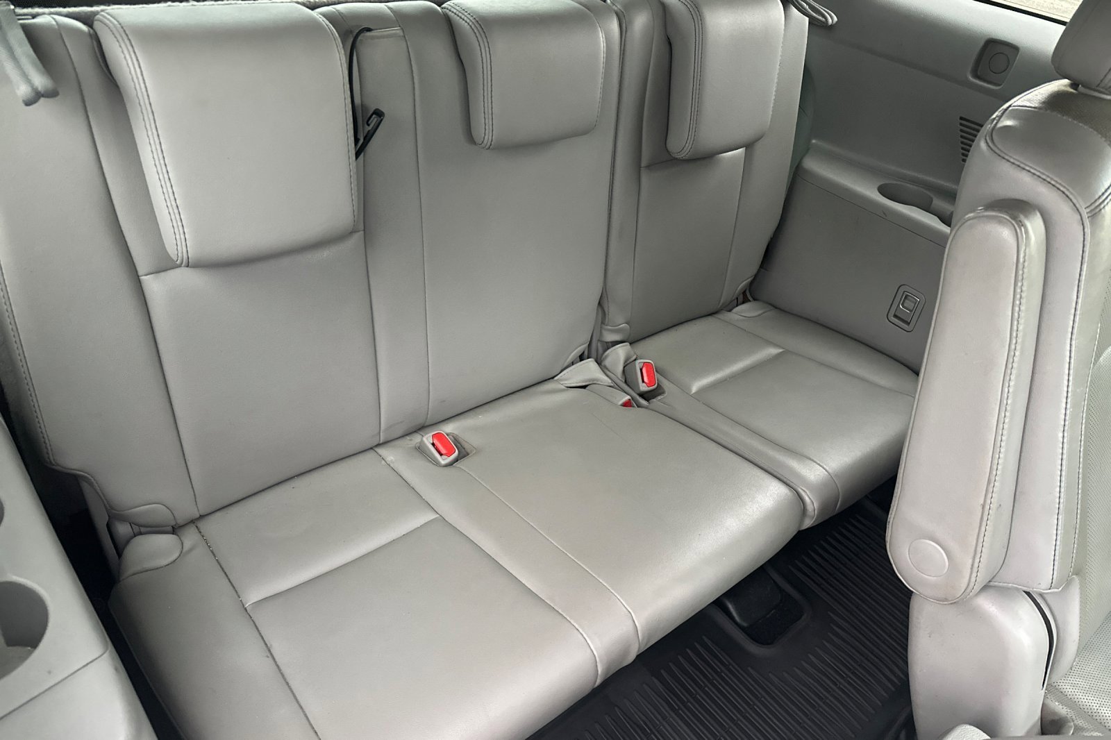 Used 2016 Toyota Highlander Limited image 17