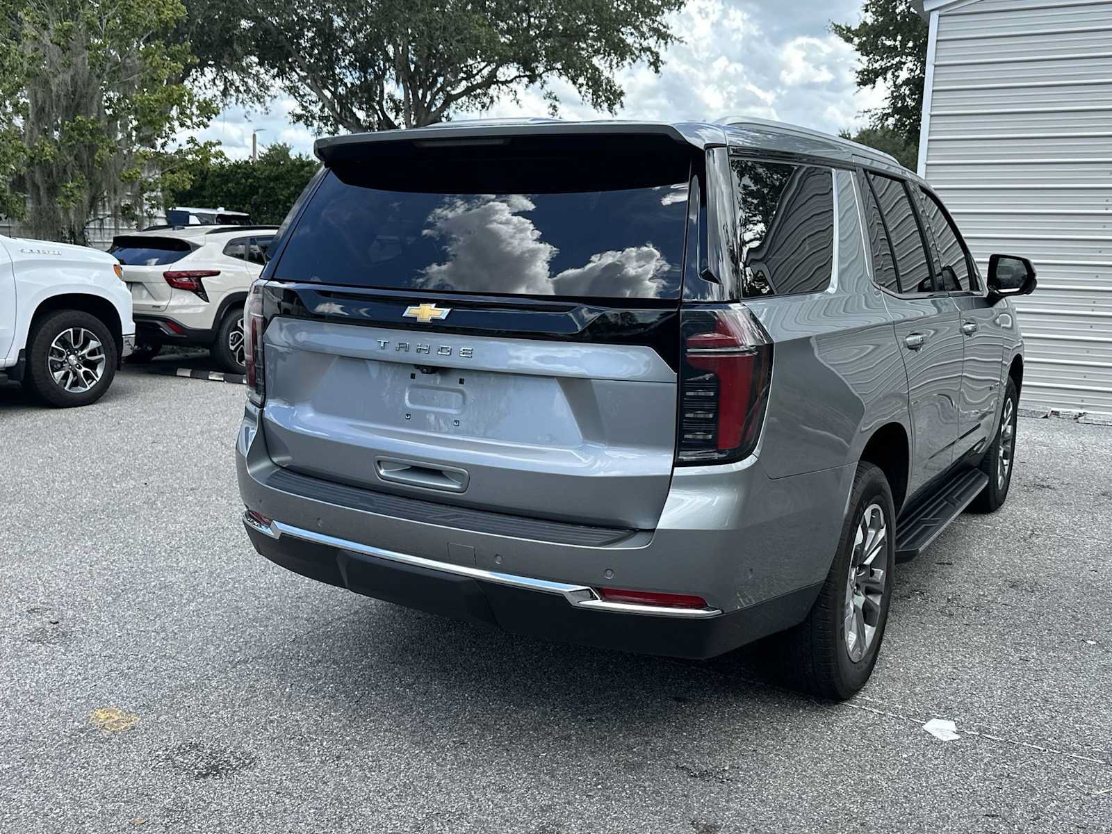 Certified 2025 Chevrolet Tahoe LS RWD image 6