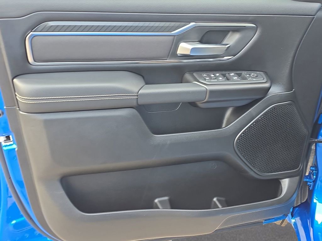 New 2026 RAM 1500 Big Horn AWD/4WD image 12