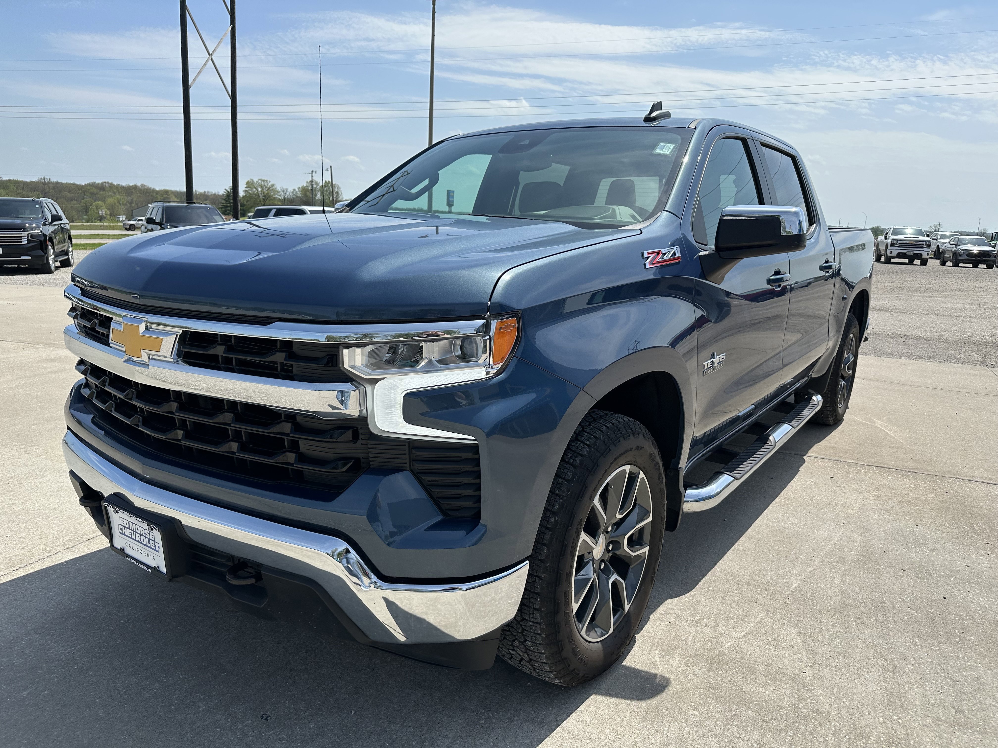 Used 2024 Chevrolet Silverado 1500 LT w/ Texas Edition Plus AWD/4WD image 6