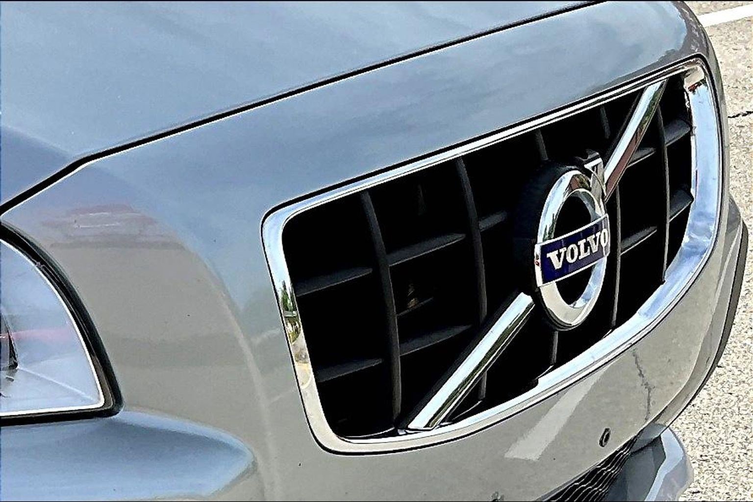 Used 2013 Volvo XC70 3.2 image 32