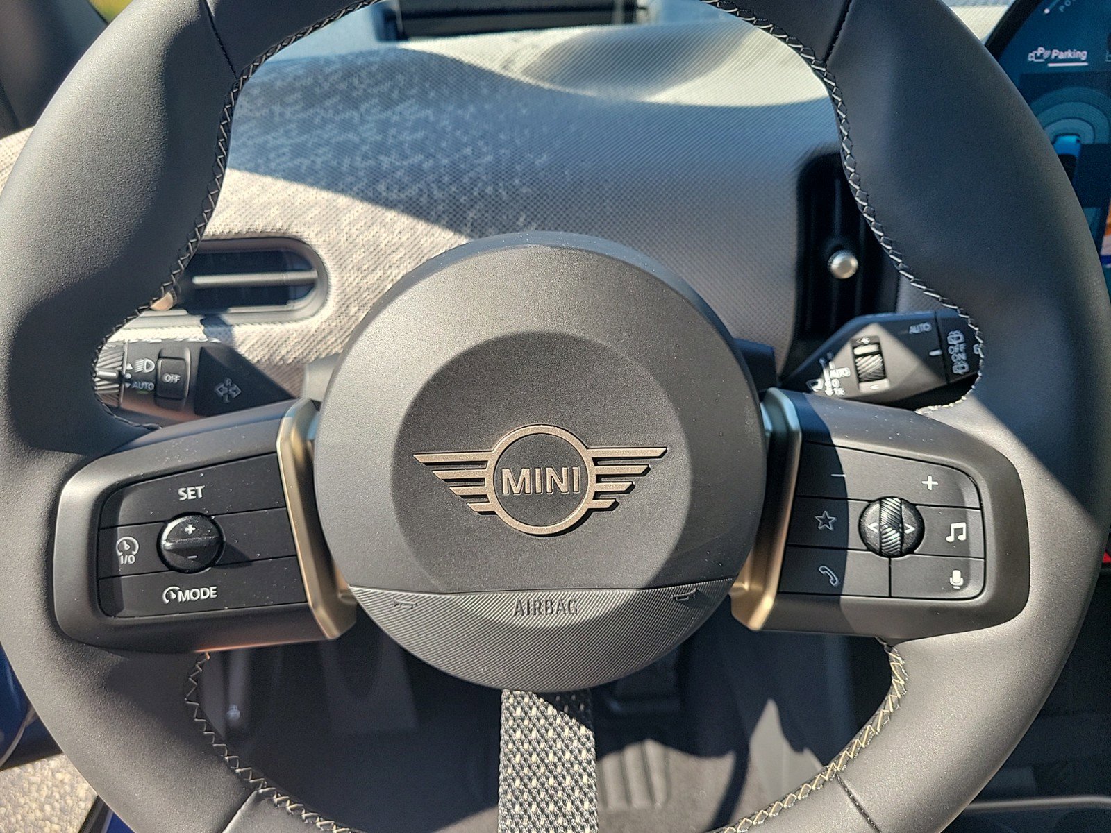 Certified 2025 MINI Cooper S FWD image 37