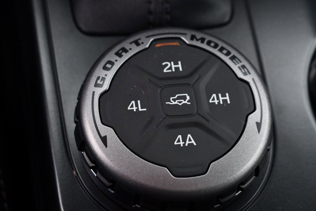 New 2025 Ford Bronco Badlands image 30