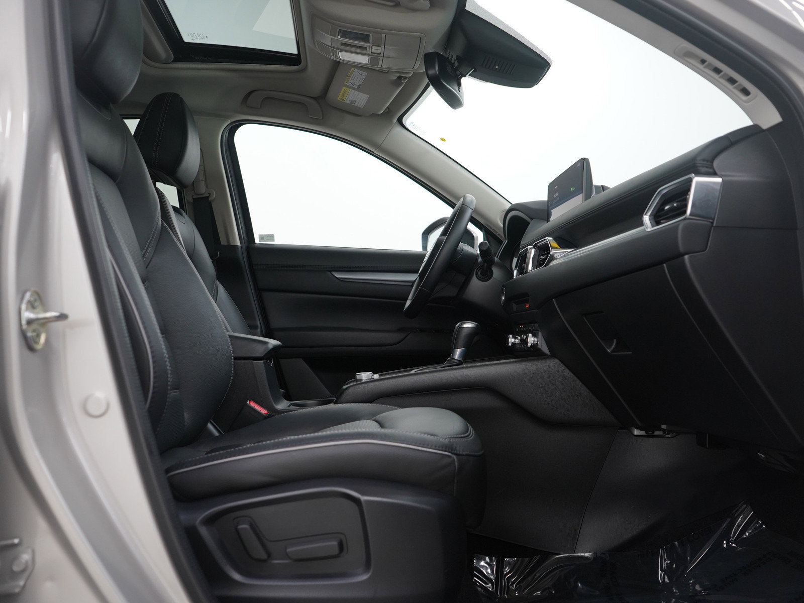 Used 2024 MAZDA CX-5 AWD 2.5 S w/ Preferred Package image 11