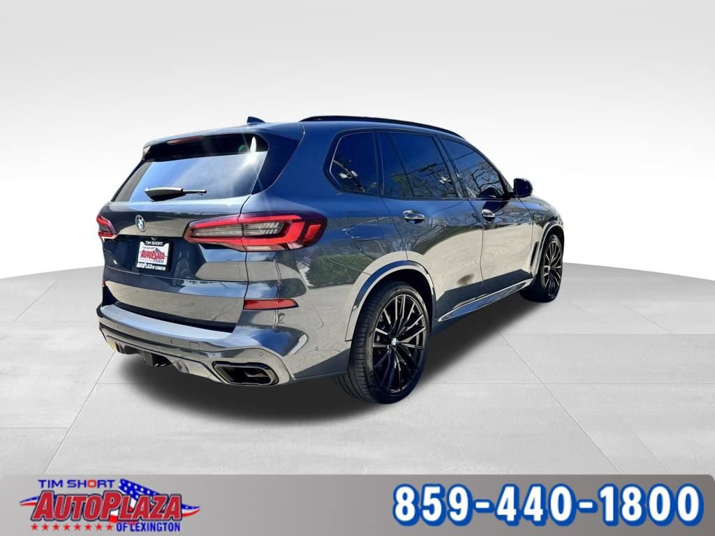 Used 2022 BMW X5 M50i w/ Executive Package image 10