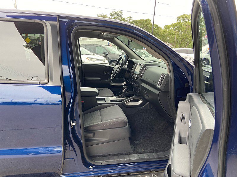 Used 2022 Nissan Frontier SV AWD/4WD image 26