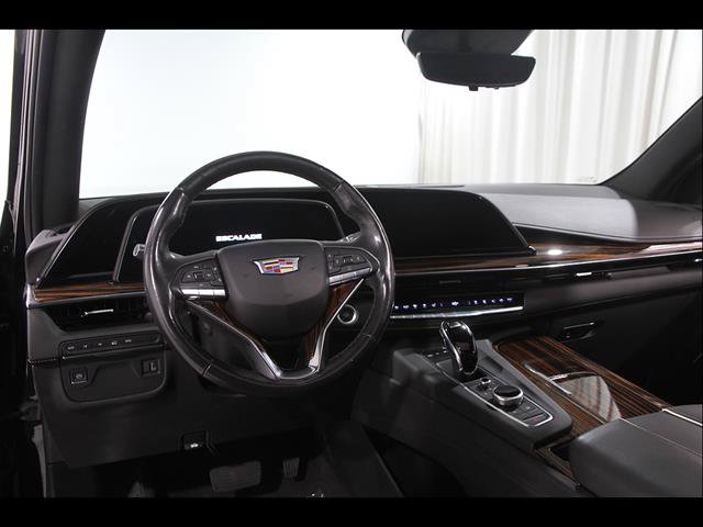 Certified 2022 Cadillac Escalade Premium Luxury AWD/4WD image 7