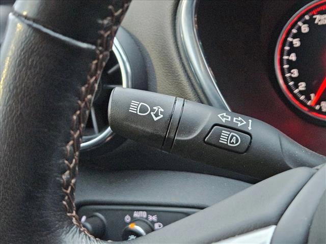 Used 2021 Chevrolet Blazer Premier w/ Driver Confidence II Package image 21