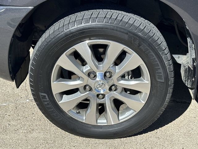 Used 2012 Toyota Sequoia Limited image 32