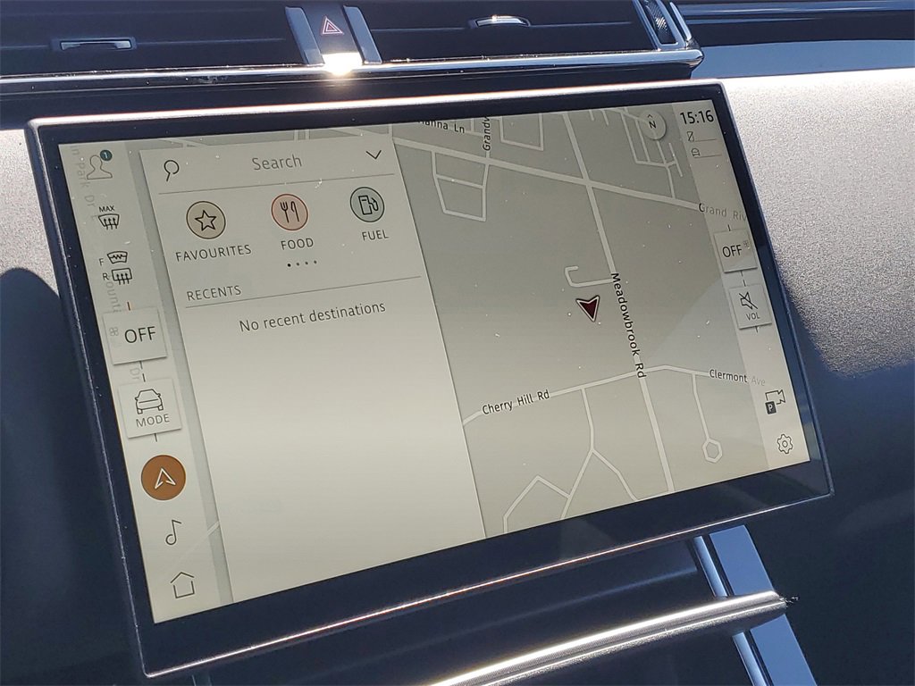 New 2026 Land Rover Range Rover Velar Dynamic SE image 20