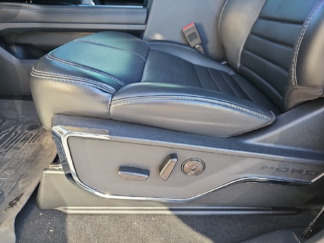 Used 2026 Ford F250 Platinum AWD/4WD image 16