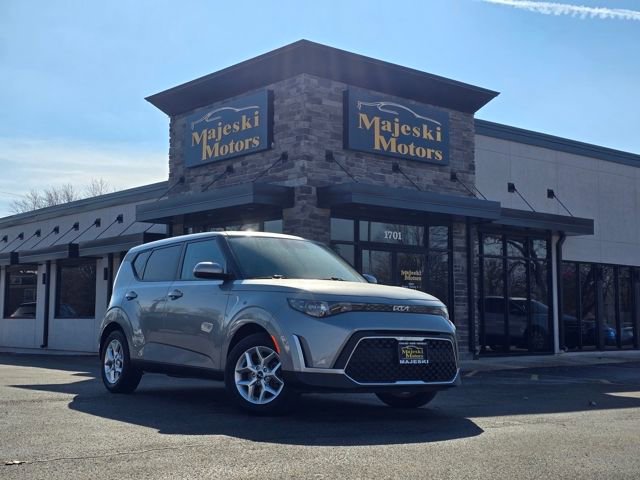 Used 2024 Kia Soul LX w/ Option Group 015