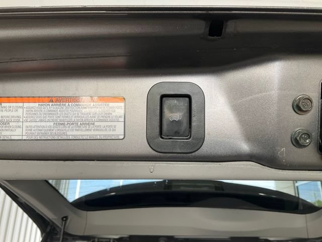 Used 2020 Toyota Sienna Limited Premium FWD image 20
