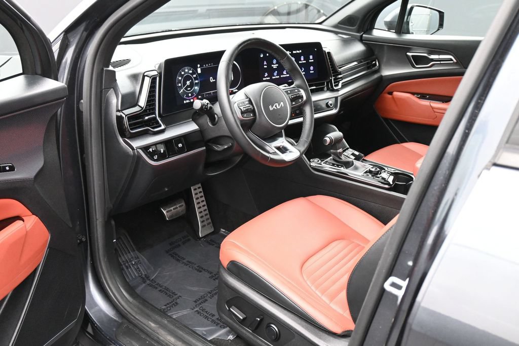 Used 2023 Kia Sportage SX FWD image 2