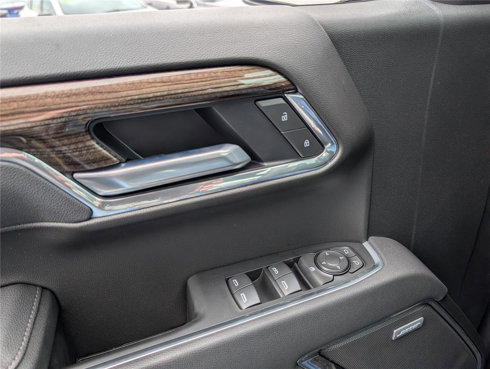 Used 2025 Chevrolet Silverado 1500 LT Trail Boss w/ Convenience Package II image 19