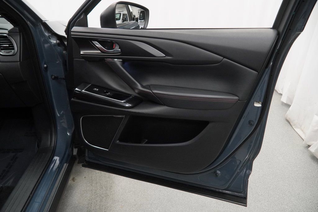 Used 2022 MAZDA CX-9 Carbon Edition image 47
