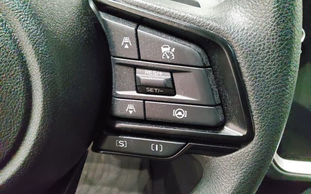 Used 2024 Subaru Crosstrek 2.0i Premium AWD/4WD image 25