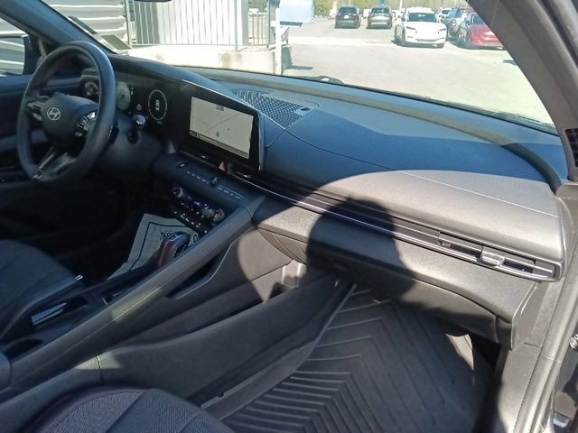 Used 2024 Hyundai Elantra N Line image 32