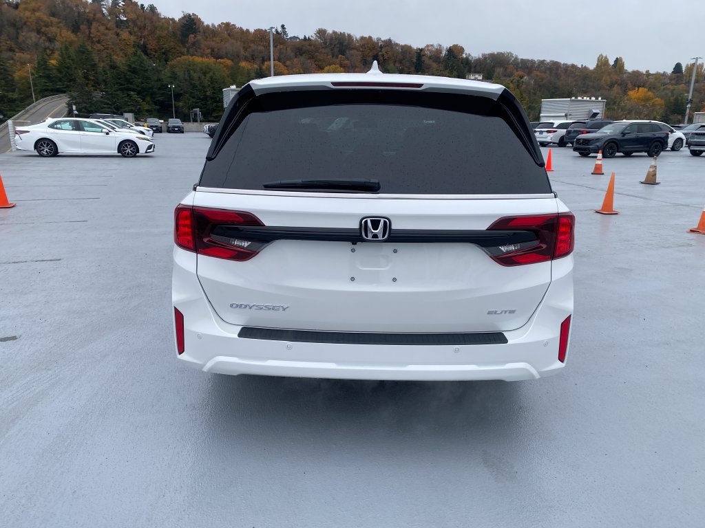 New 2026 Honda Odyssey Elite image 10