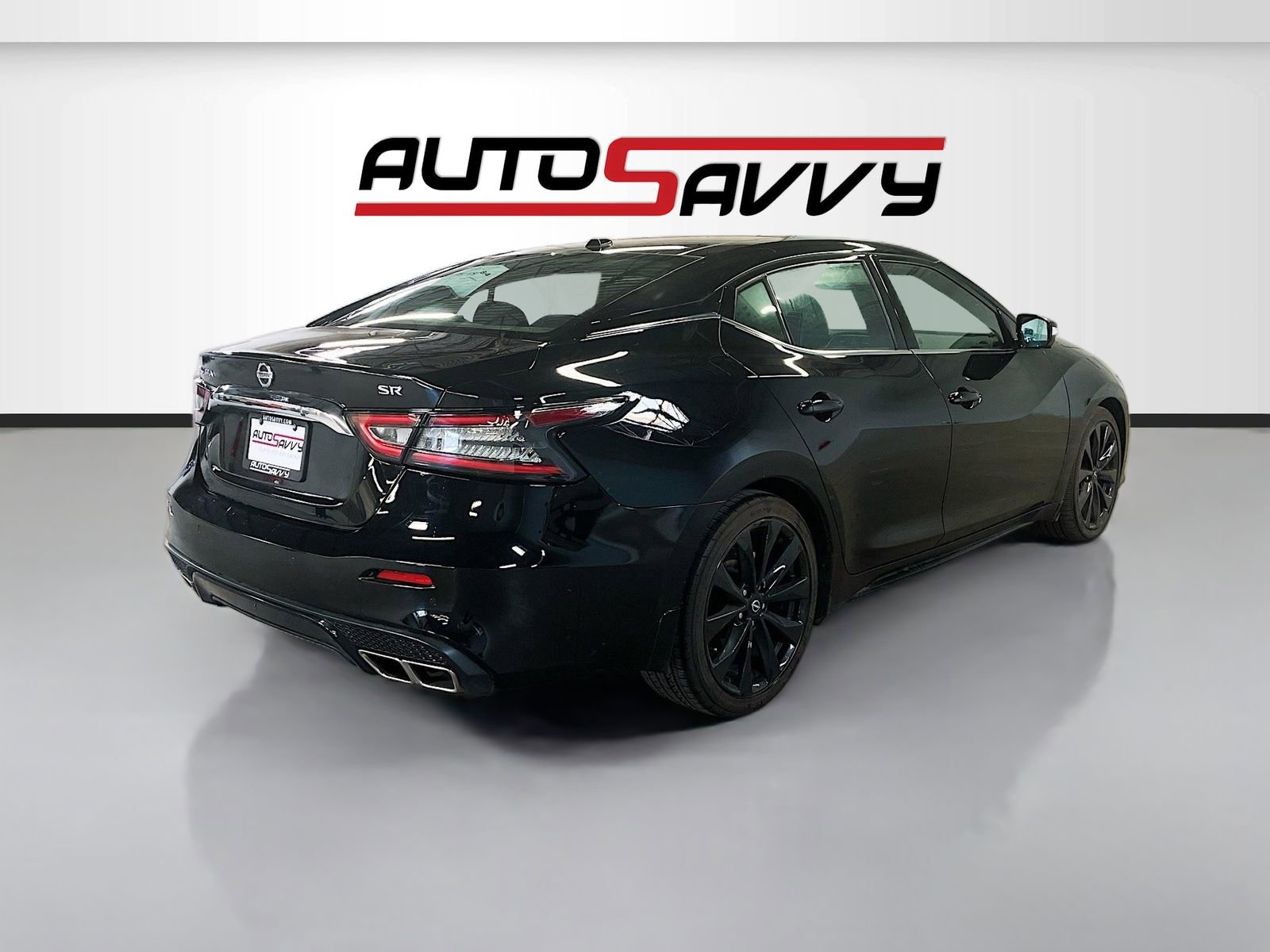 Used 2023 Nissan Maxima SR w/ Sport Mat Group image 7
