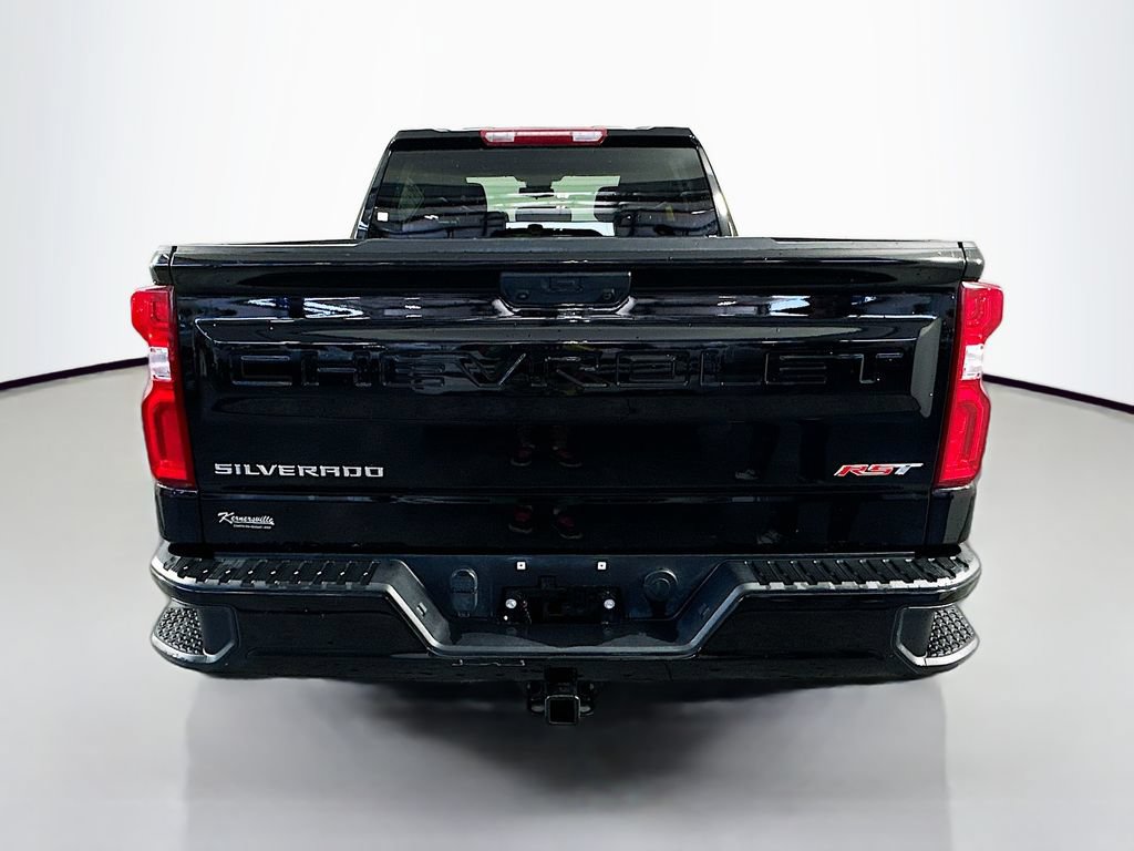 Used 2023 Chevrolet Silverado 1500 RST AWD/4WD image 6