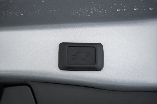 New 2025 Toyota RAV4 XLE Premium image 10