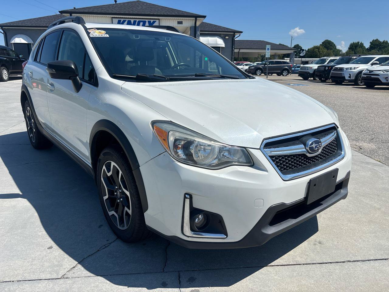 Used 2016 Subaru Crosstrek 2.0i Limited AWD/4WD image 2